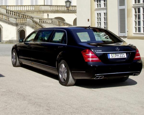 Фото Mercedes-Benz S-класс V (W221) Рестайлинг Лимузин Pullman