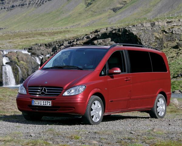 Фото Mercedes-Benz Viano I (W639) Минивэн