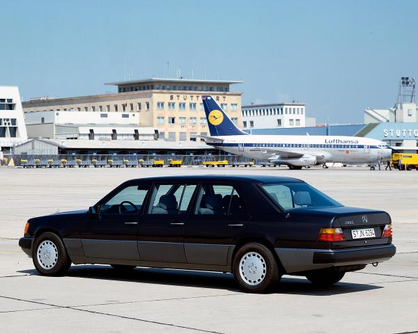 Фото Mercedes-Benz W124 I Лимузин