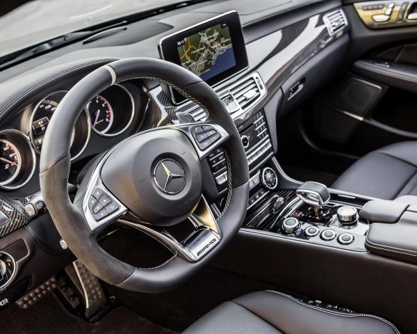 Фото Mercedes-Benz CLS AMG II (W218) Рестайлинг Универсал 5 дв.