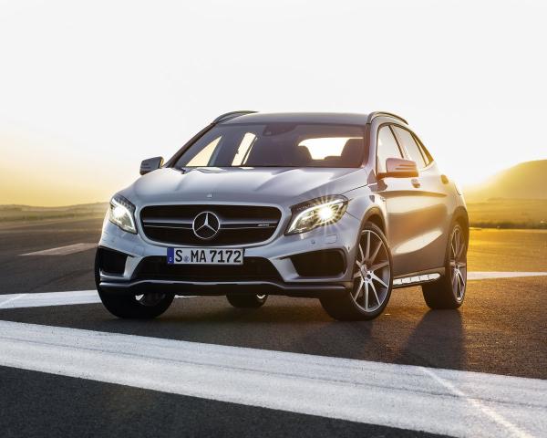 Фото Mercedes-Benz GLA AMG I (X156) Внедорожник 5 дв.