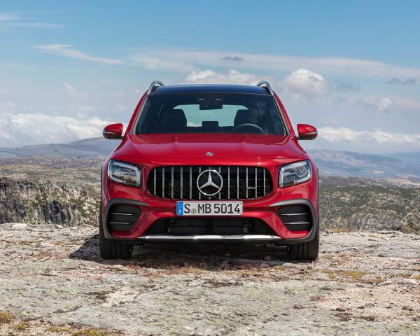 Фото Mercedes-Benz GLB AMG I (X247) Внедорожник 5 дв.