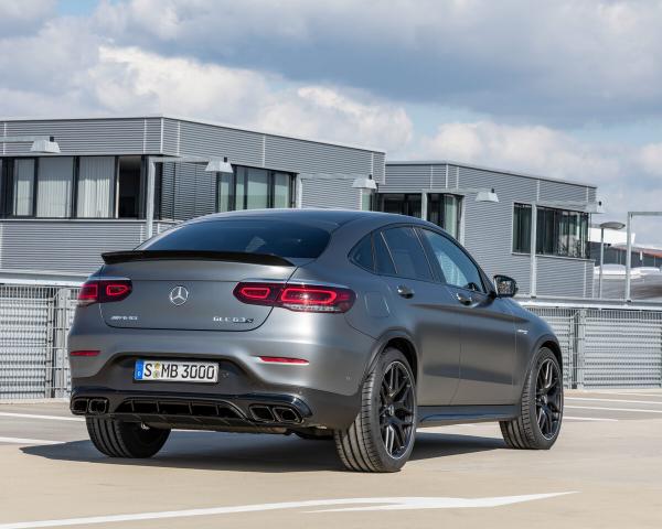 Фото Mercedes-Benz GLC Coupe AMG I (C253) Рестайлинг Внедорожник 5 дв.