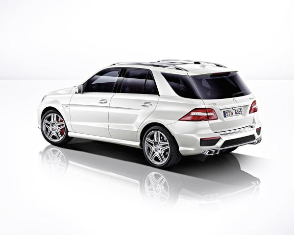 Фото Mercedes-Benz M-класс AMG III (W166) Внедорожник 5 дв.