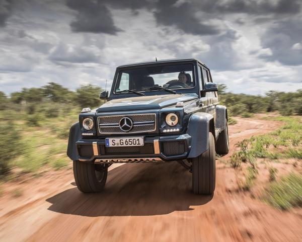 Фото Mercedes-Benz Maybach G 650 Landaulet I Внедорожник открытый