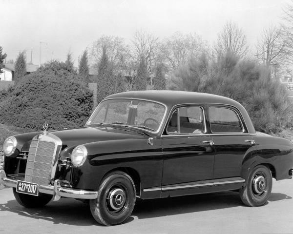 Фото Mercedes-Benz W121 I Седан