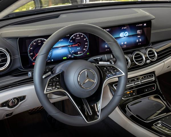 Фото Mercedes-Benz E-класс V (W213, S213, C238) Рестайлинг Универсал 5 дв.