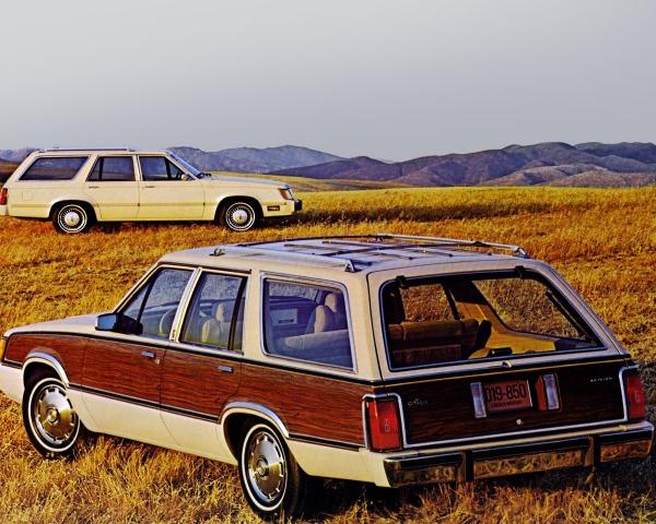 Фото Mercury Marquis V Универсал 5 дв.