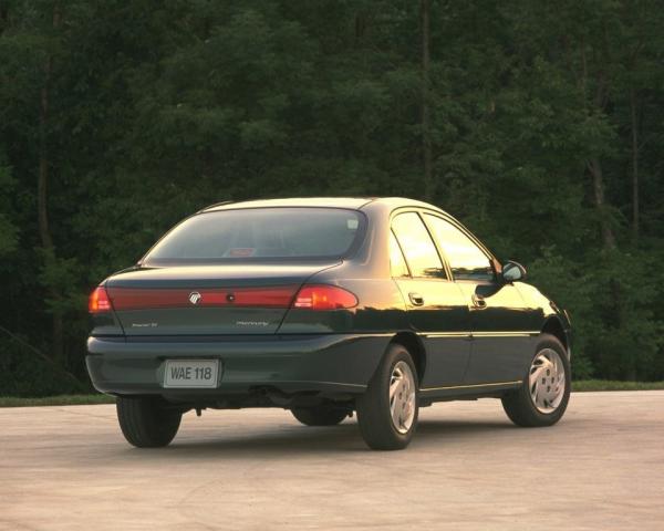 Фото Mercury Tracer I Седан