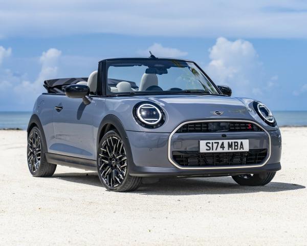 Фото Mini Cabrio IV Кабриолет Cooper C