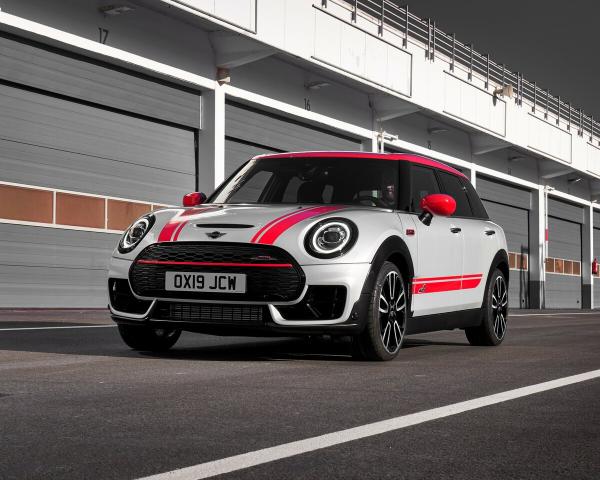 Фото Mini Clubman II Рестайлинг Универсал 5 дв. JCW