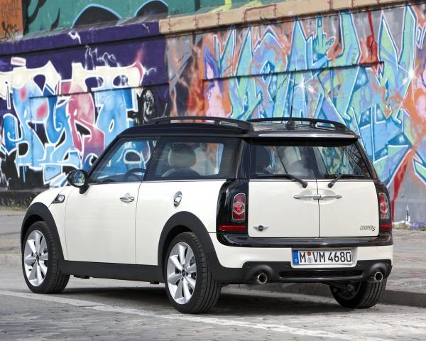 Фото Mini Clubman I Рестайлинг Хэтчбек 3 дв. Cooper S