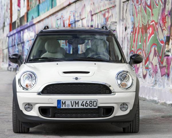 Фото Mini Clubman I Рестайлинг Хэтчбек 3 дв. Cooper S