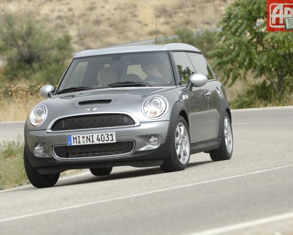 Фото Mini Clubman I Хэтчбек 3 дв. Cooper S