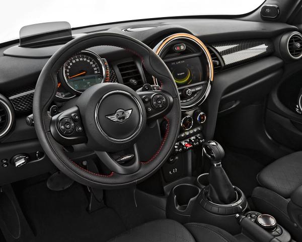 Фото Mini Hatch III (F55/F56) Хэтчбек 5 дв. Cooper S