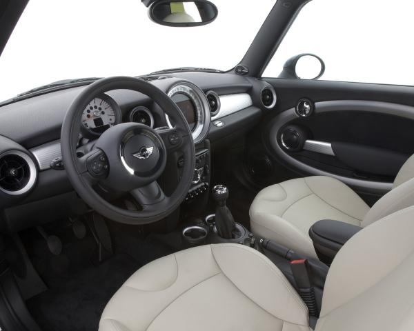 Фото Mini Hatch II (R56) Рестайлинг Хэтчбек 3 дв.