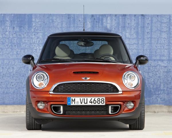 Фото Mini Hatch II (R56) Рестайлинг Хэтчбек 3 дв. Cooper S