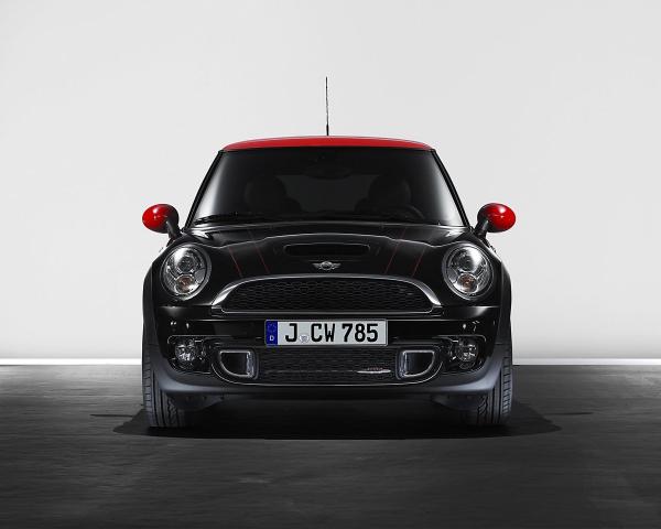 Фото Mini Hatch II (R56) Рестайлинг Хэтчбек 3 дв. JCW