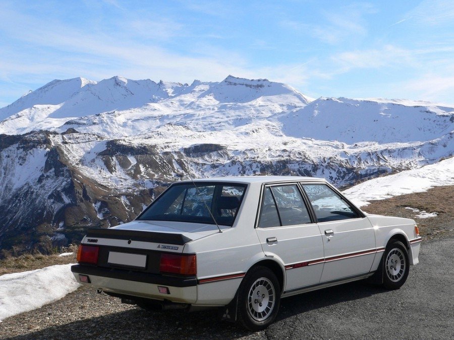 Фото Mitsubishi Lancer III