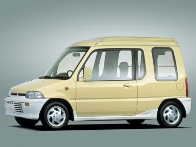 Фото Mitsubishi Minica  Хэтчбек 3 дв. TOPPO