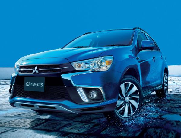 Сравнение Mitsubishi RVR и Subaru XV