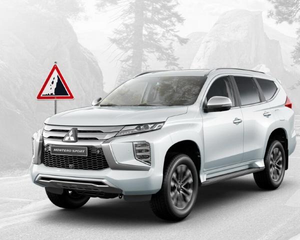 Фото Mitsubishi Montero Sport III Рестайлинг Внедорожник 5 дв.