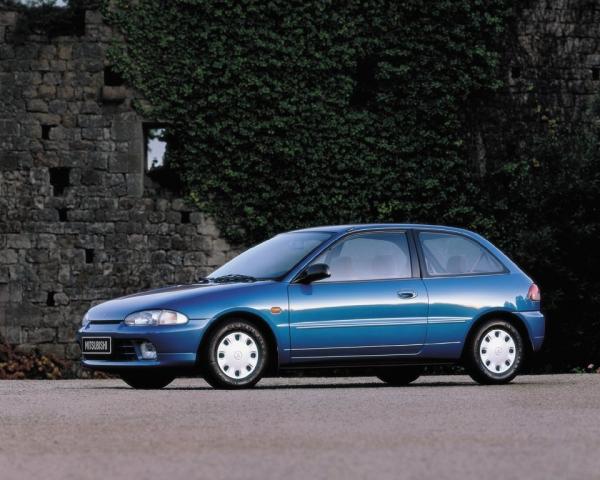 Фото Mitsubishi Colt IV (CA0) Хэтчбек 3 дв.