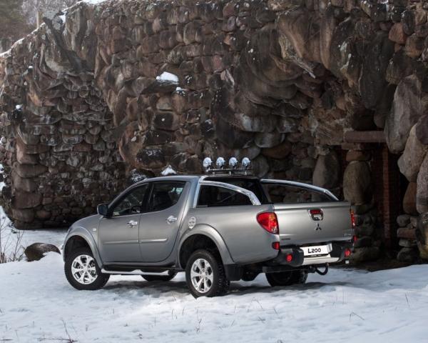 Фото Mitsubishi L200 IV Рестайлинг Пикап Двойная кабина