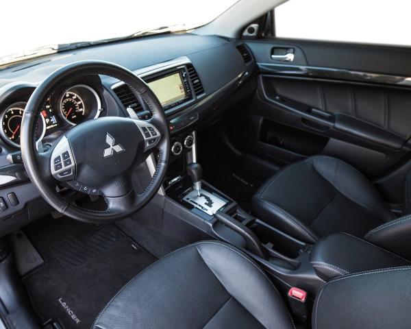 Фото Mitsubishi Lancer X Рестайлинг 2 Седан