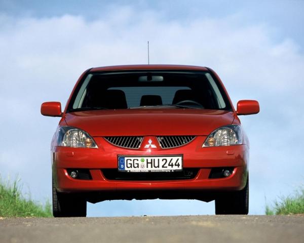 Фото Mitsubishi Lancer IX Универсал 5 дв.