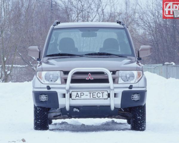 Фото Mitsubishi Pajero Pinin I Внедорожник 5 дв.