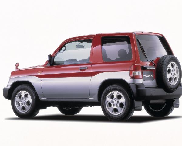 Фото Mitsubishi Pajero iO I Внедорожник 3 дв.