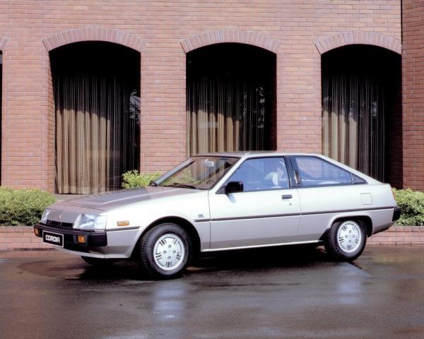 Фото Mitsubishi Cordia I Хэтчбек 3 дв.