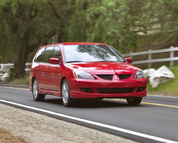 Фото Mitsubishi Lancer Ralliart IX Универсал 5 дв.