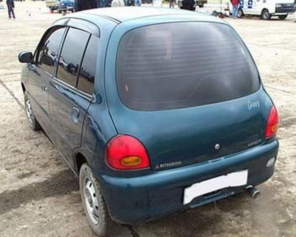 Фото Mitsubishi Minica VII Хэтчбек 5 дв.