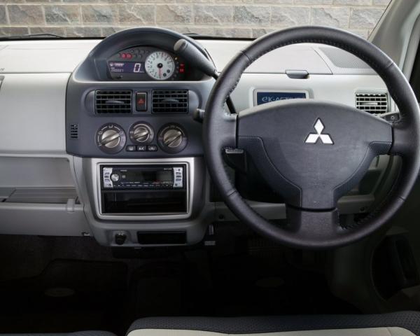 Фото Mitsubishi eK Active I Микровэн