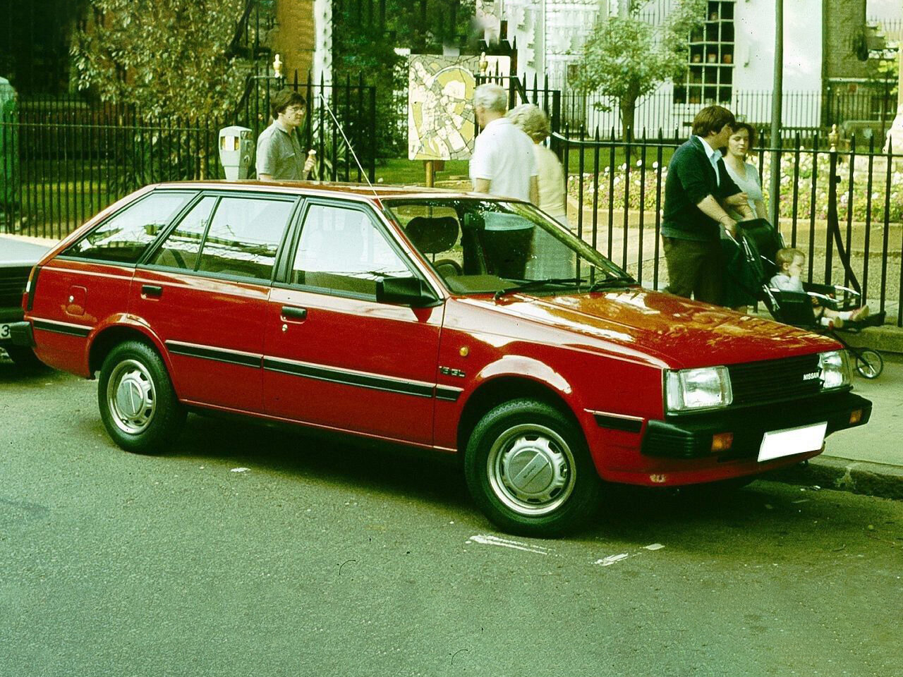 Фото Nissan Sentra I (B11)