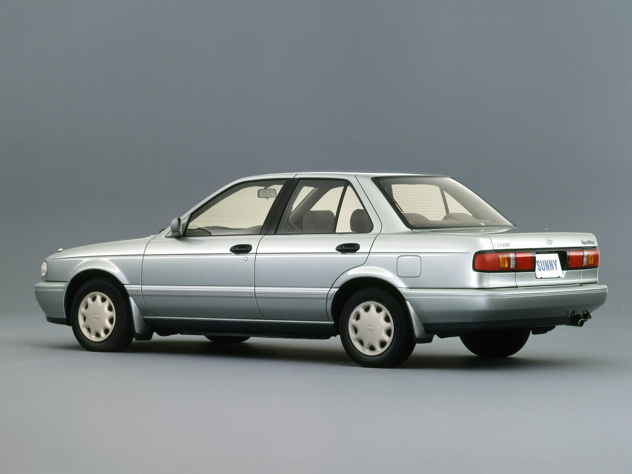 Фото Nissan Sunny B13