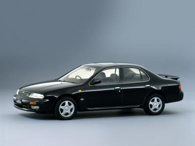 Фото Nissan Bluebird X (U13) Седан