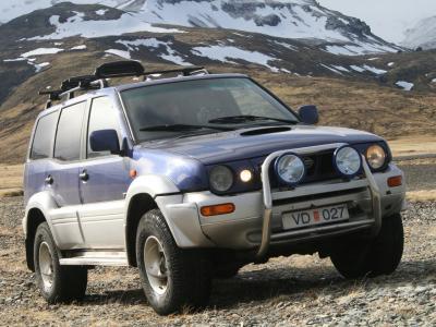 Фото Nissan Terrano II Рестайлинг Внедорожник 5 дв.