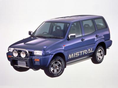 Фото Nissan Mistral I Внедорожник 5 дв.