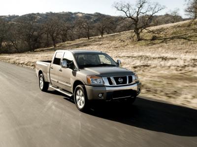 Фото Nissan Titan I Рестайлинг Пикап Двойная кабина