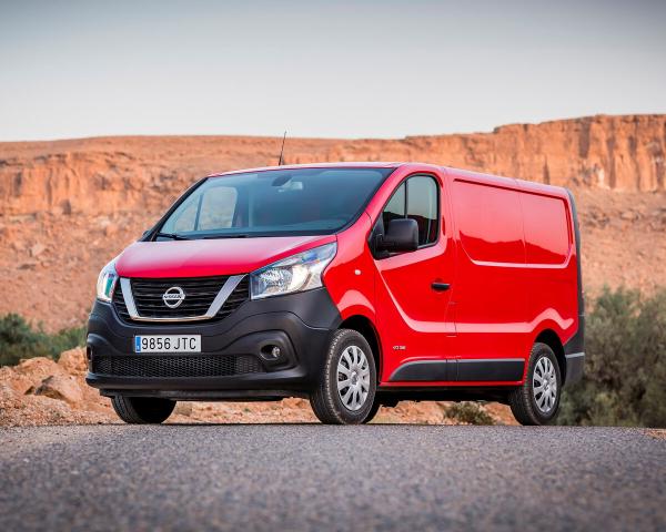 Фото Nissan NV300 I Фургон