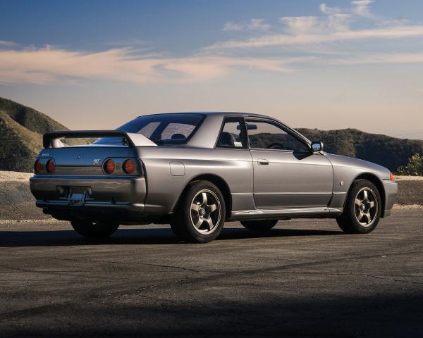 Фото Nissan Skyline VIII (R32) Купе GT-R