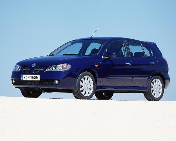 Фото Nissan Almera II (N16) Рестайлинг Хэтчбек 5 дв.