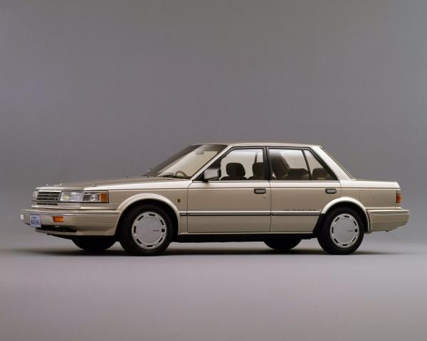 Фото Nissan Bluebird VII (U11) Седан