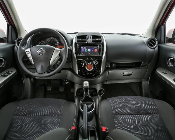 Фото Nissan March IV (K13) Рестайлинг Хэтчбек 5 дв.