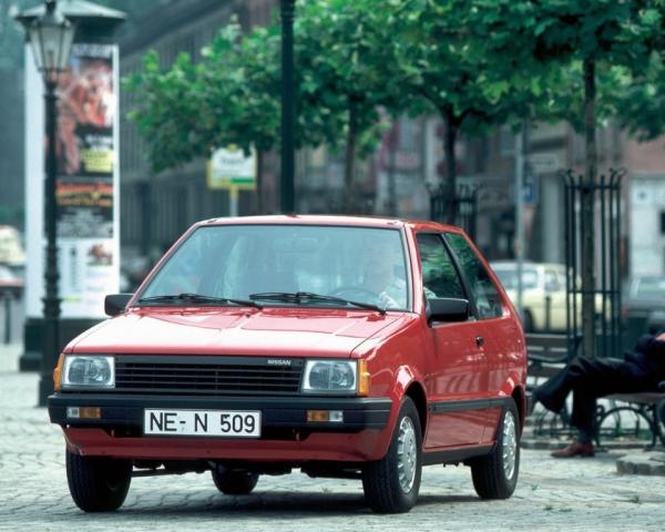 Фото Nissan Micra I (K10) Хэтчбек 3 дв.