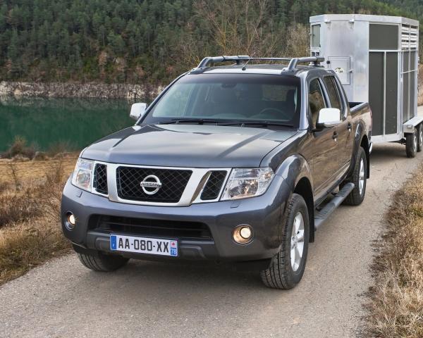 Фото Nissan Navara (Frontier) III (D40) Пикап Двойная кабина