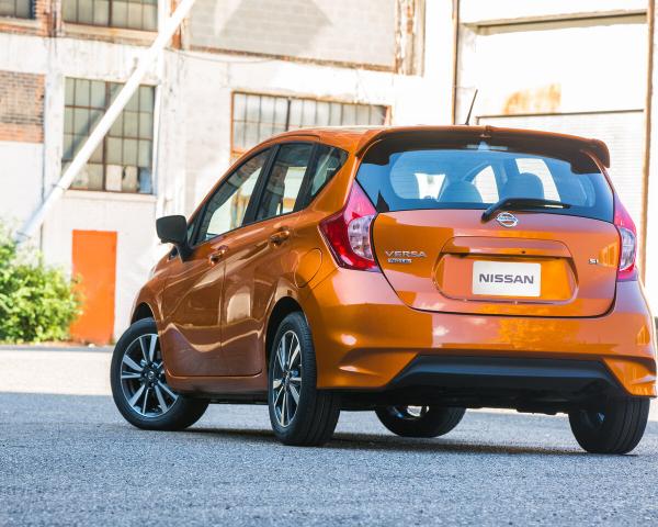 Фото Nissan Note II Рестайлинг Хэтчбек 5 дв.